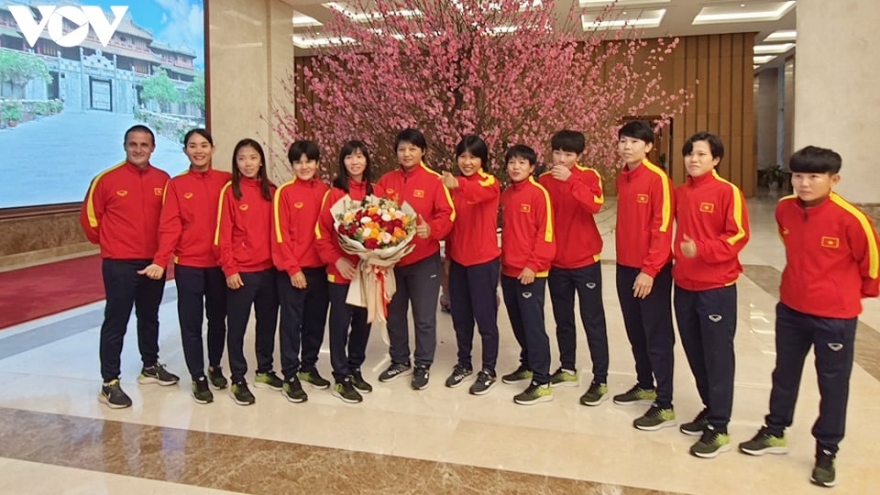 Thủ tướng Phạm Minh Chính gặp mặt chúc mừng Đội tuyển bóng đá nữ Việt Nam